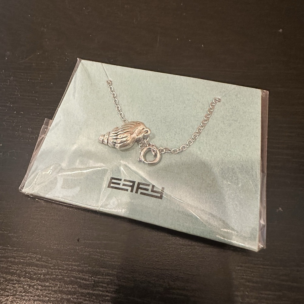 EFFY Silver-Tone Necklace with Sea Shell  Pendant  18" New in Package